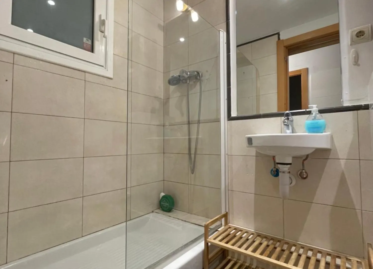 Apartamento Tranquilo Y Del Barrio Apartment Barcelona